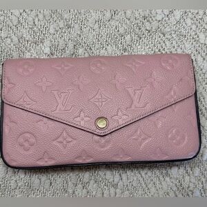 SOLD Louis Vuitton Felicie Pochette Empreinte Rose Poudre